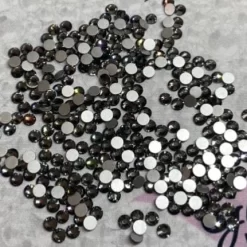 Black Diamond - KiraKira Glass Rhinestones By CrystalNinja
