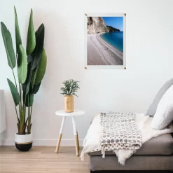 Cool Modern Clear Acrylic Float Frame With Gold Hardware -Home Sale Store D306786S 4 scaled