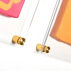 Wexel Art Modern Clear Acrylic Floating Picture Frame With Gold Hardware -Home Sale Store D306866S 3 scaled