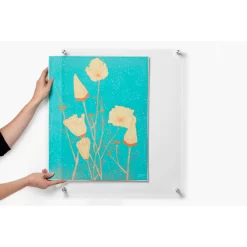 Wexel Art Easy Change Acrylic Floating Frame With Silver Hardware -Home Sale Store D306881S 4 scaled